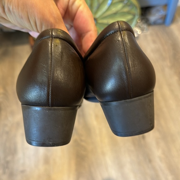 Ginza Yoshinoya Vintage Brown Leather Pumps - Picture 5 of 8